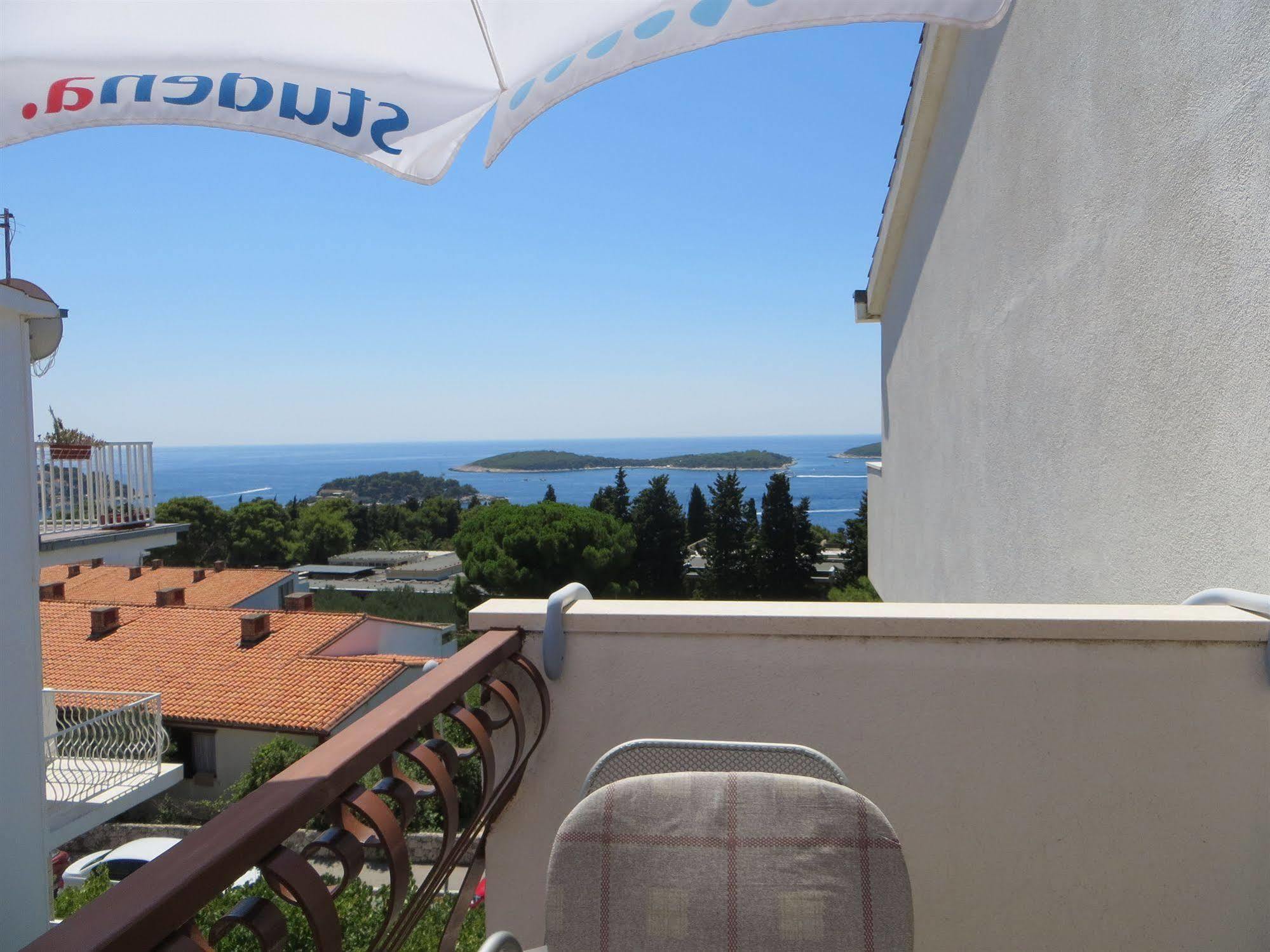 Apartamento And Rogosic Hvar Town