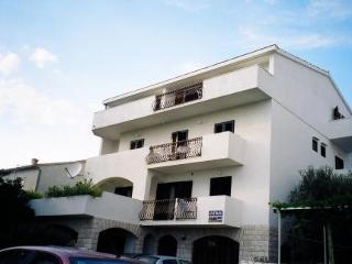 And Rogosic Apartment *